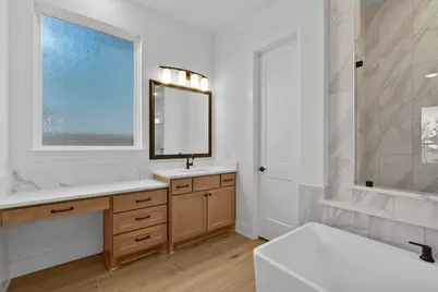 12226 Denham Drive, Mont Belvieu, TX 77523 - Photo 15