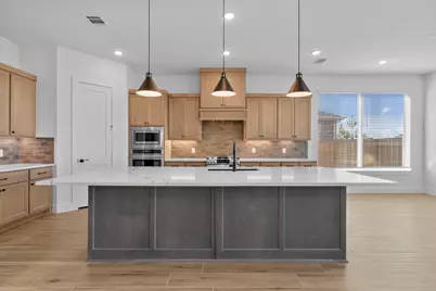 12226 Denham Drive, Mont Belvieu, TX 77523 - Photo 11