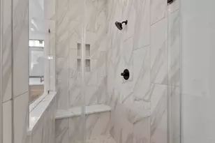 12226 Denham Dr, Mont Belvieu, TX 77523 - Photo 17