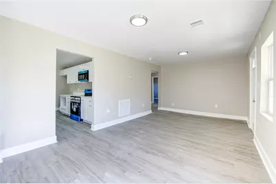 3020 2nd Avenue N, Texas City, TX 77590 - Photo 5