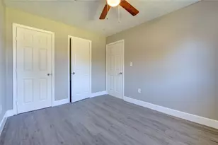 3020 2nd Ave N, Texas City, TX 77590 - Photo 33