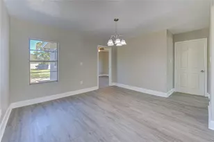 3020 2nd Ave N, Texas City, TX 77590 - Photo 11