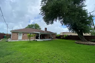 1414 Howell Ave, La Marque, TX 77568 - Photo 25