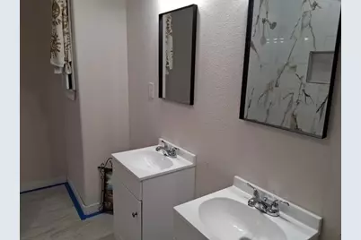 219 S 7th Street, Beasley, TX 77417 - Photo 5