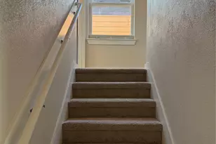 219 S 7th St, Beasley, TX 77417 - Photo 19