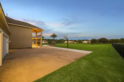 4511 Creek Point Lane, Missouri City, TX 77459 - Photo 45