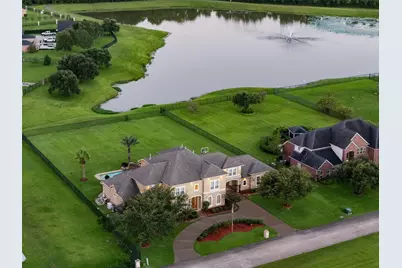 4511 Creek Point Lane, Missouri City, TX 77459 - Photo 1