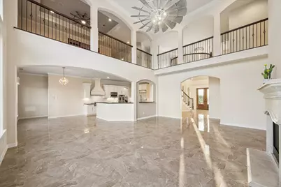 4511 Creek Point Lane, Missouri City, TX 77459 - Photo 11