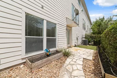 2256 La Branch Street, Houston, TX 77002 - Photo 33