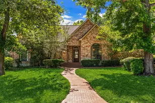 10 Wellington Ln, Conroe, TX 77304 - Photo 5