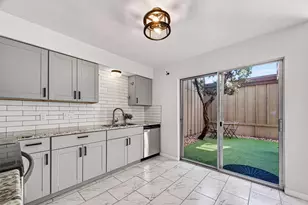 8046 Ellinger Ln, Houston, TX 77040 - Photo 11