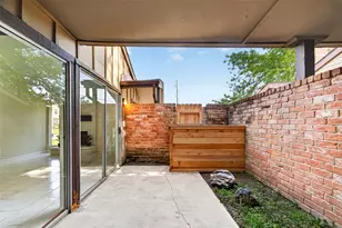 8046 Ellinger Ln, Houston, TX 77040 - Photo 9
