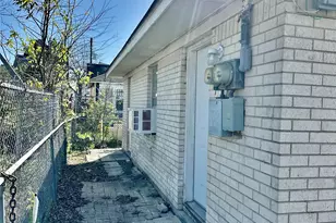 404 James St, Houston, TX 77009 - Photo 5