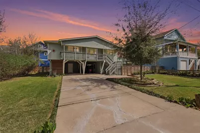 221 Oak Road, Clear Lake Shores, TX 77565 - Photo 3