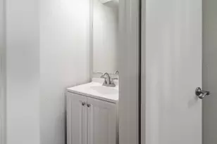 5000 Glenmont Dr, Houston, TX 77081 - Photo 17