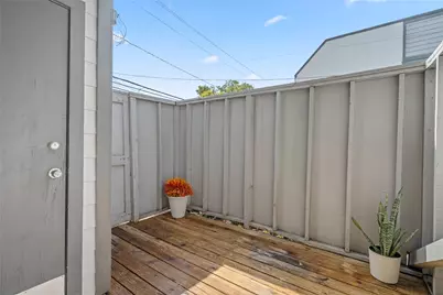 5000 Glenmont Drive, Houston, TX 77081 - Photo 13