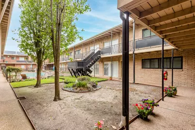3809 N Braeswood Boulevard #9, Houston, TX 77025 - Photo 21