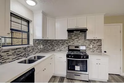 2606 Hillshire Drive, Deer Park, TX 77536 - Photo 7