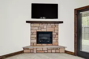29529A Turnbury Village Dr, Spring, TX 77386 - Photo 9