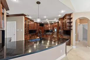 6423 Oakmont Creek Dr, Spring, TX 77379 - Photo 17