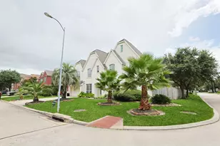 6423 Oakmont Creek Dr, Spring, TX 77379 - Photo 3