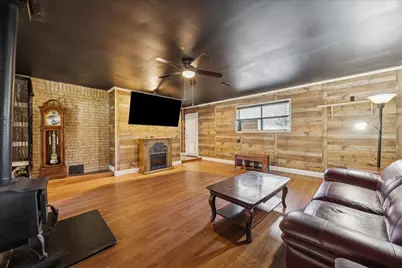 143 Machemehl Drive, Bellville, TX 77418 - Photo 17