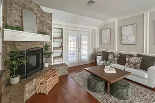 51 Orchid Ct, Lake Jackson, TX 77566 - Photo 11