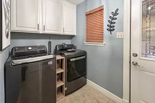 51 Orchid Ct, Lake Jackson, TX 77566 - Photo 33