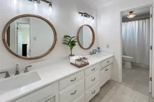 51 Orchid Ct, Lake Jackson, TX 77566 - Photo 29