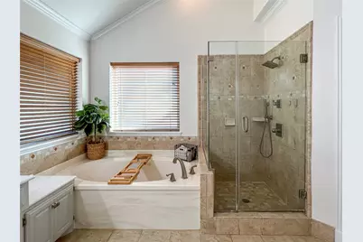 51 Orchid Court, Lake Jackson, TX 77566 - Photo 23