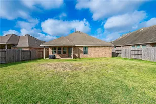 13726 Madera Bend Ln, Rosharon, TX 77583 - Photo 31