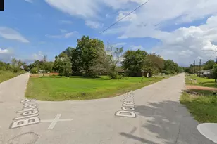 3711 Dorchester St, Houston, TX 77016 - Photo 1