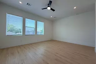 7937 Sparta St, Houston, TX 77028 - Photo 13