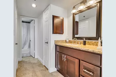 3525 Sage Road #1210, Houston, TX 77056 - Photo 11
