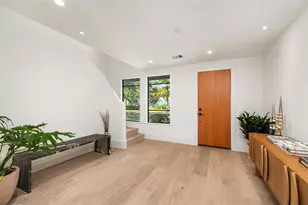 419 W 30th St, Houston, TX 77018 - Photo 5