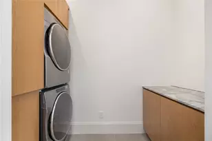 419 W 30th St, Houston, TX 77018 - Photo 31