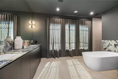 419 W 30th Street, Houston, TX 77018 - Photo 23