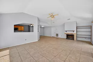 15818 Alta Mar Dr, Houston, TX 77083 - Photo 13