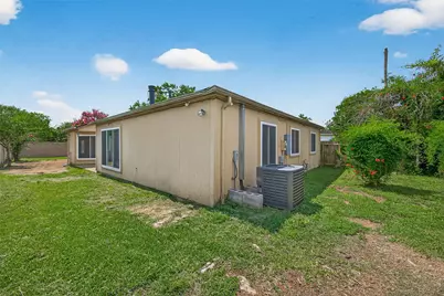 15818 Alta Mar Drive, Houston, TX 77083 - Photo 39