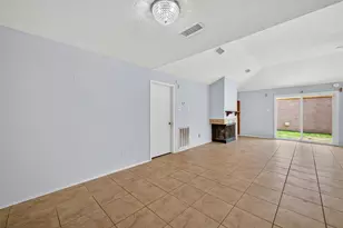 15818 Alta Mar Dr, Houston, TX 77083 - Photo 15