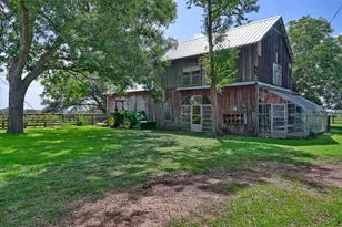 3348 W Ueckert, Bellville, TX 77418 - Photo 41