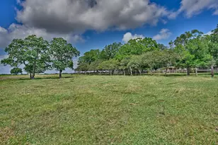 3348 W Ueckert, Bellville, TX 77418 - Photo 39