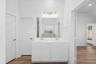 10326 Navarro Path, Montgomery, TX 77316 - Photo 33