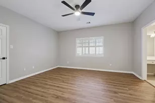 15415 Rocky Oak Ct, Houston, TX 77059 - Photo 37