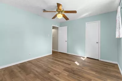 15303 Stagecoach Road, Stagecoach, TX 77355 - Photo 17