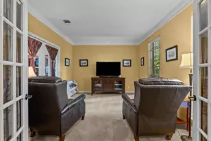 11807 Mighty Redwood Dr, Houston, TX 77059 - Photo 5