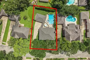 11807 Mighty Redwood Dr, Houston, TX 77059 - Photo 43