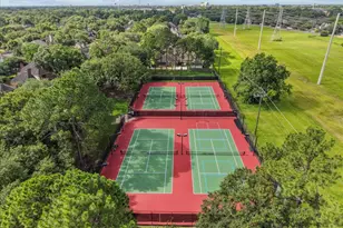 11807 Mighty Redwood Dr, Houston, TX 77059 - Photo 45
