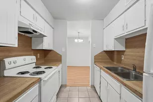 5667 Birchmont Dr, Houston, TX 77091 - Photo 19