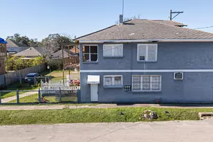 1310 Lorraine St, Houston, TX 77009 - Photo 3